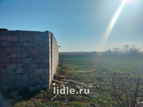 Продается 20 соток приватизированной , плодородной земли, под ИЖС , на ровном участке в с. Виноградное.