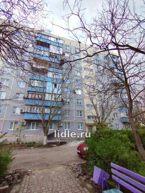 Продаётся уютная 3-к квартира на Левом берегу, пр. Маршала Жукова. Ориентир - школа N 69.