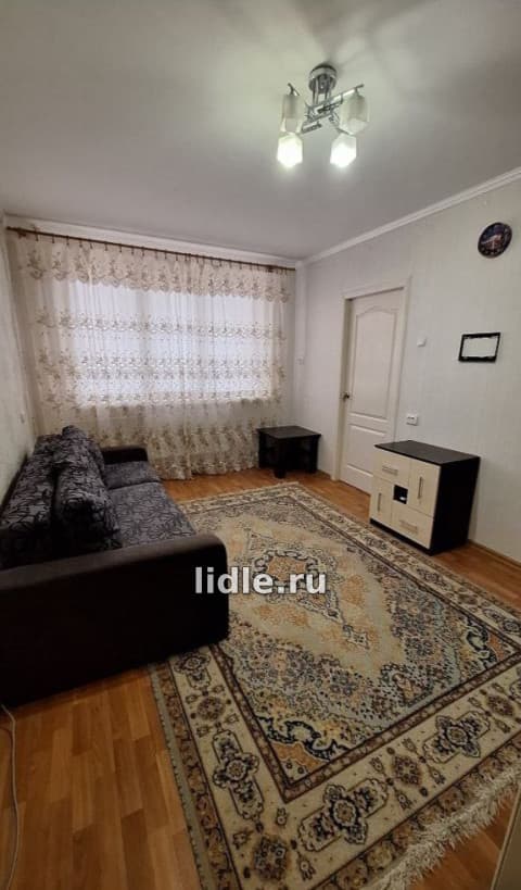 Продается 3к квартира, ул. Зелинского